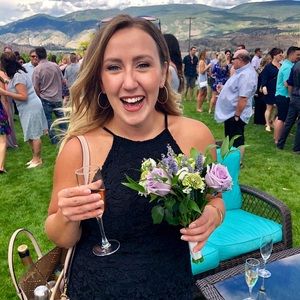 Meet your Posher, Lauren